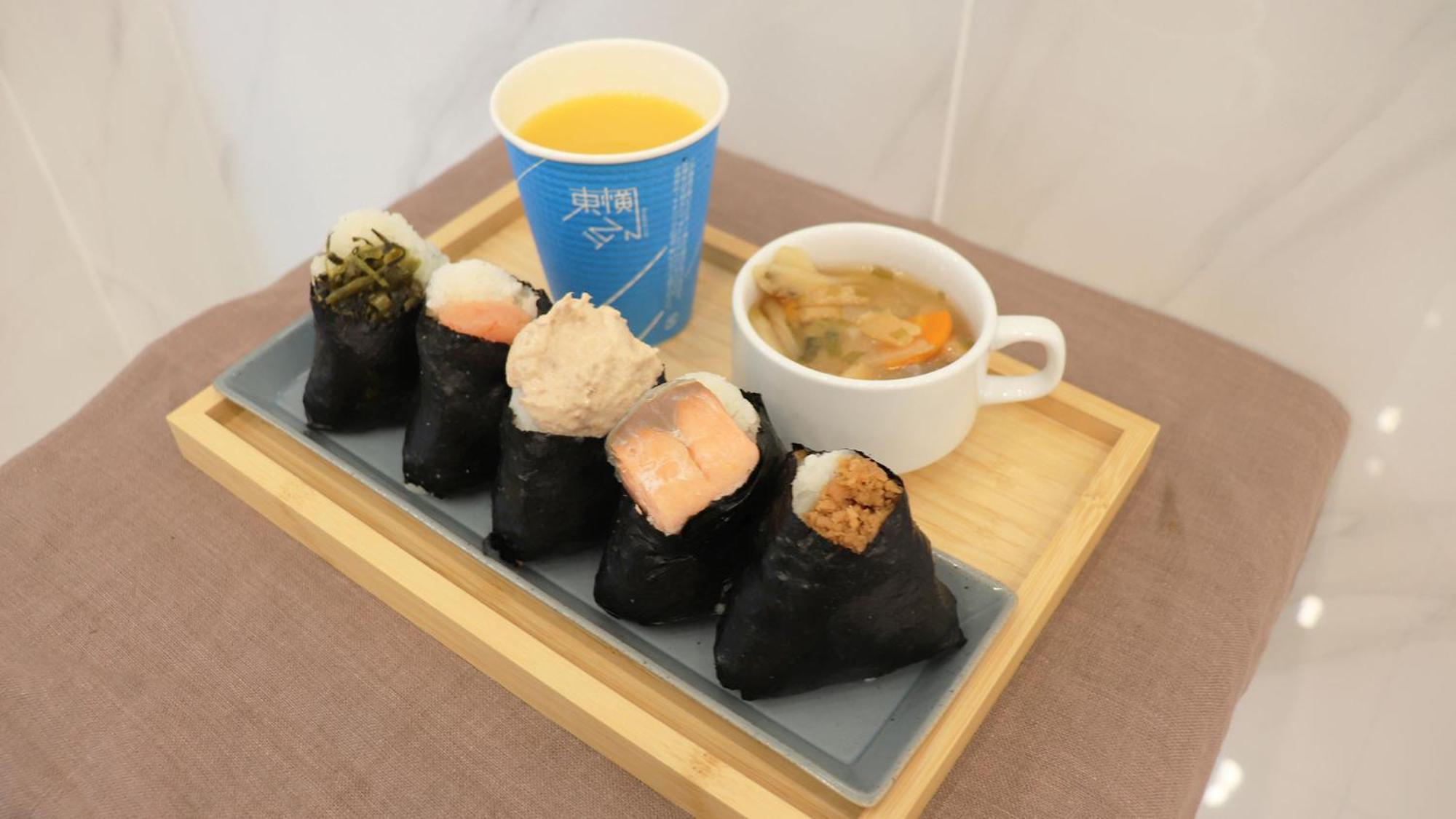 Toyoko Inn Osaka Bentencho מראה חיצוני תמונה